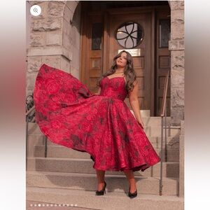 Red Floral A-line Jacquard Midi Dress